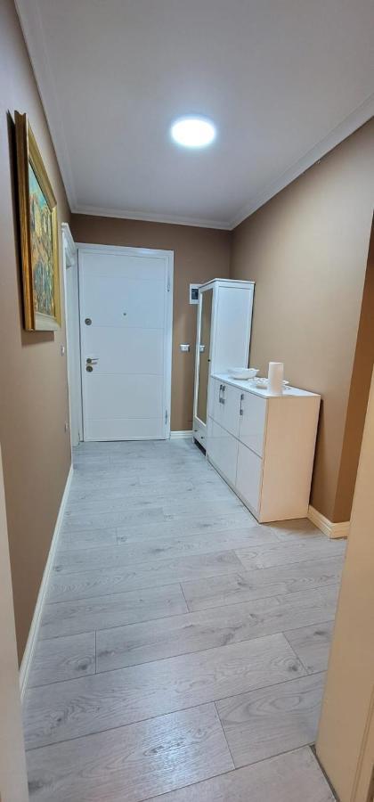 New Bazar Luxury Apartment Tirana Buitenkant foto