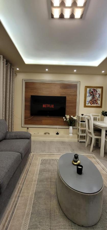 New Bazar Luxury Apartment Tirana Buitenkant foto